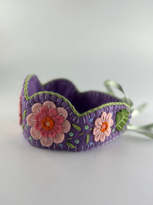Håndlavet filtkrone - Blomster